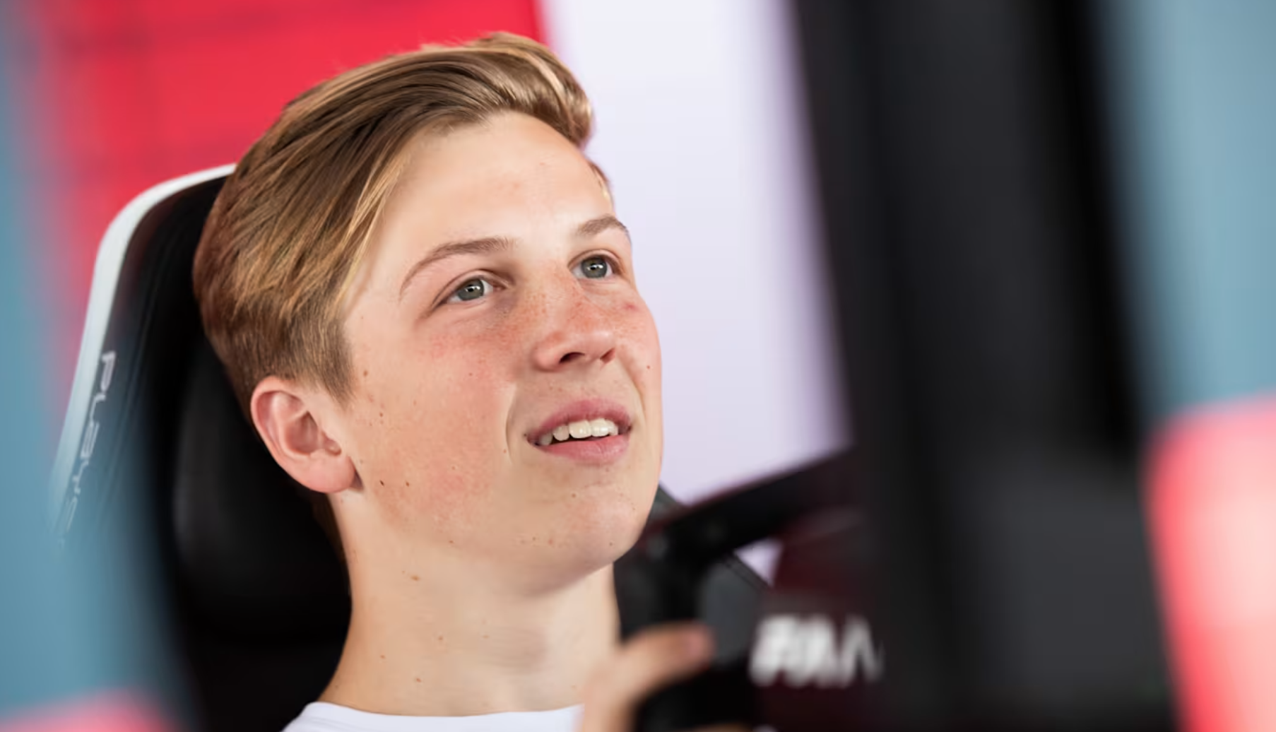 Liam Lawson revela como grande ultrapassagem o levou à Red Bull